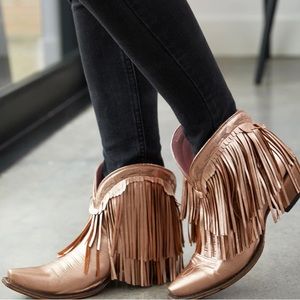 Junk Gypsy by Lane rose gold fringe booties size 8.5